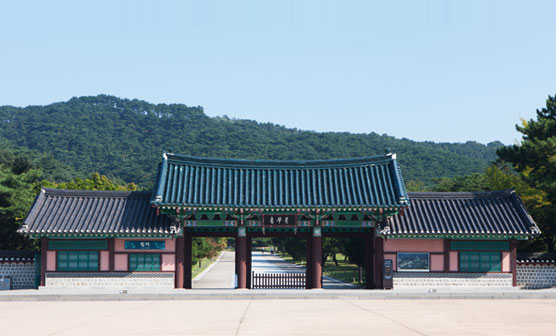 현충사 사진